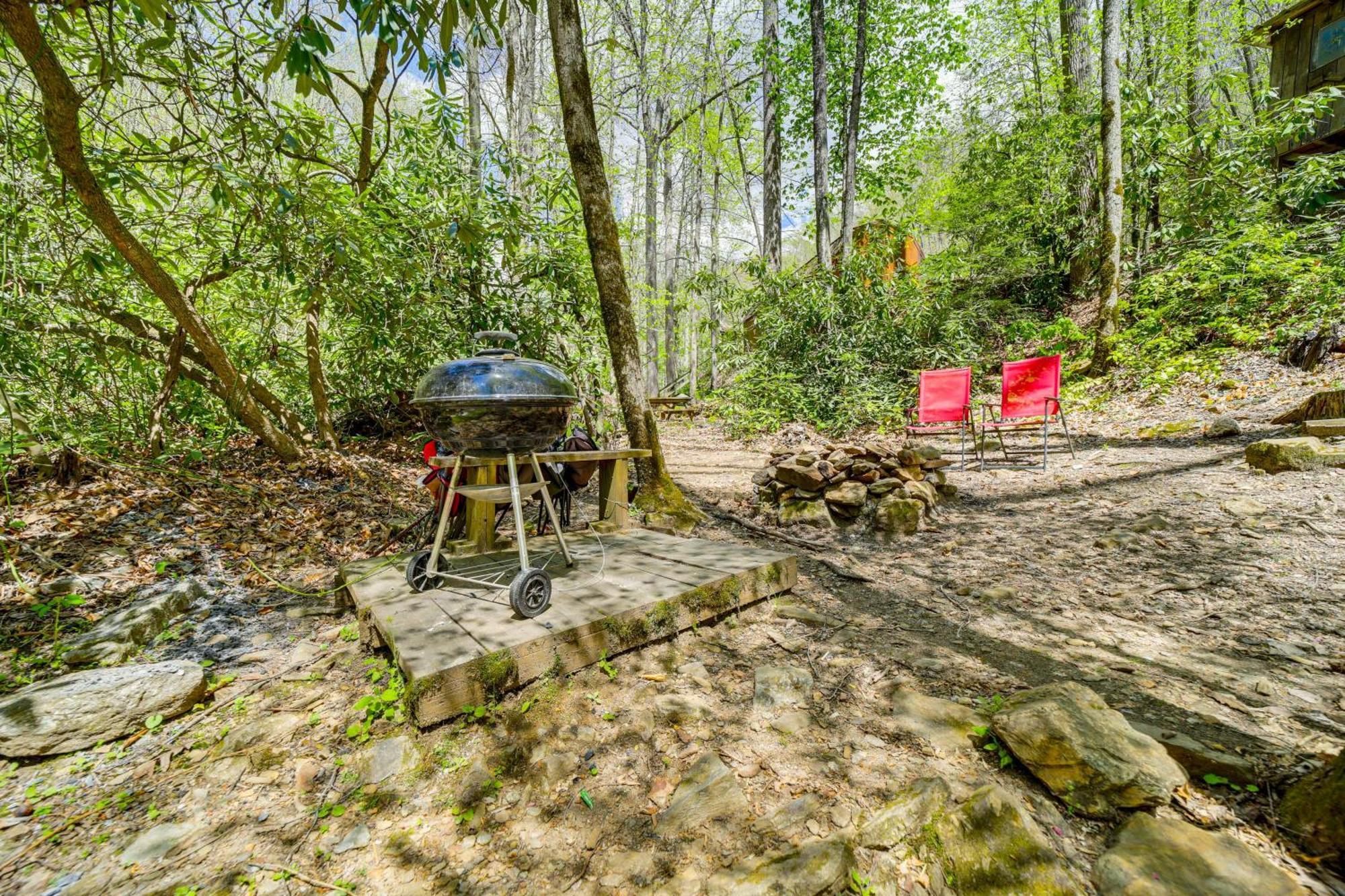 Creekside Whittier Cabin With Fire Pit Near Hiking! Ngoại thất bức ảnh