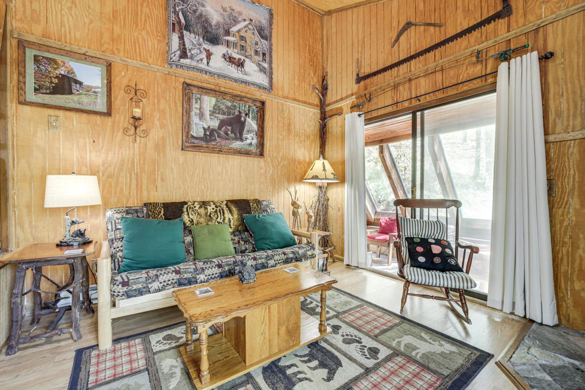 Creekside Whittier Cabin With Fire Pit Near Hiking! Ngoại thất bức ảnh