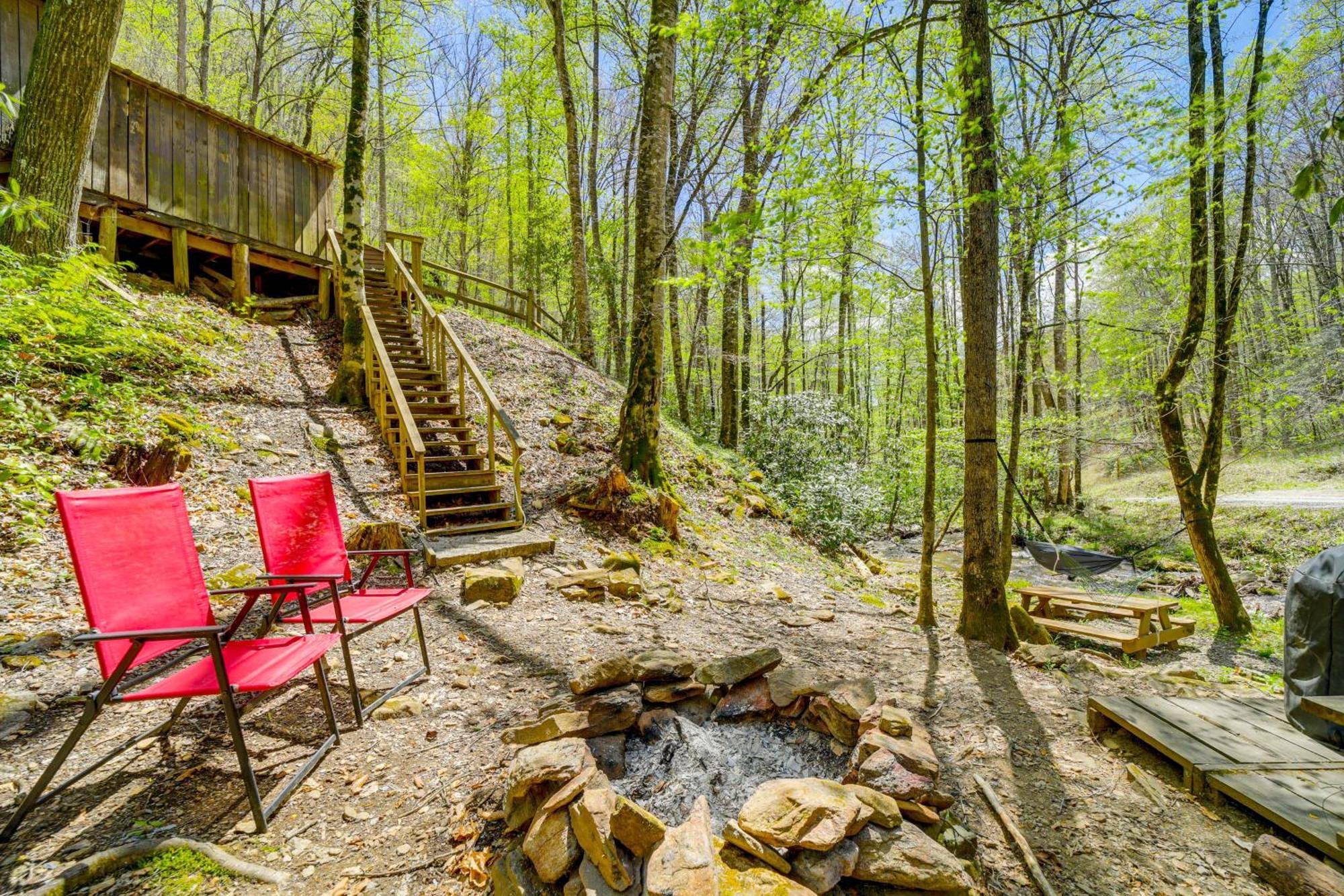 Creekside Whittier Cabin With Fire Pit Near Hiking! Ngoại thất bức ảnh